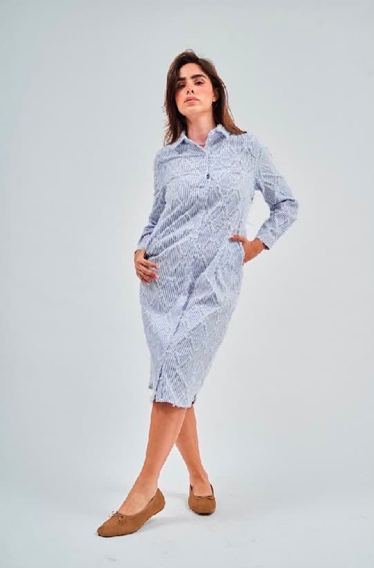 Softly veiled modest fashion preview